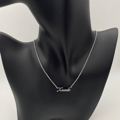 Jesidische Kette mit Kurdischer Schrift „Xwede“ - Gold & Silber | Symbol für Gott | Eleganter Schmuck für Jesiden & Kurden