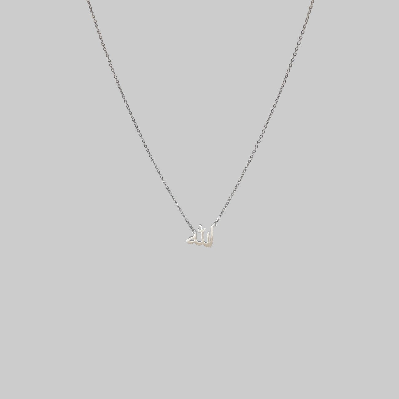 Halskette mit Arabischer Schrift „Allah“ - Gold & Silber | Elegantes Accessoire mit Symbol für Gott